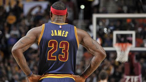 Lebron James Walks Off Court During Play Given Technical Foul