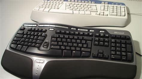 Microsoft Natural Ergonomic Keyboard 4000 im Test | NETZWELT