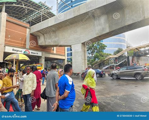 Mirpur, Dhaka, Bangladesh - 03.20.2023: Busy Streets and Traffic in the ...