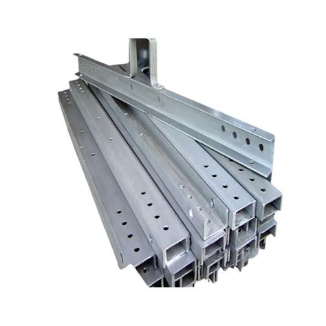 Hot DIP Galvanized Steel Angle Pole Arm For Electric Railway Composite Insulator Pole Arm And