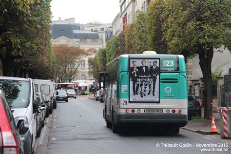 Bus 5277 BW 658 RW sur la ligne 123 RATP à Issy les Moulineaux