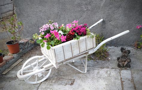 Carretilla Vintage Con Flores Flowers Garden Jardin