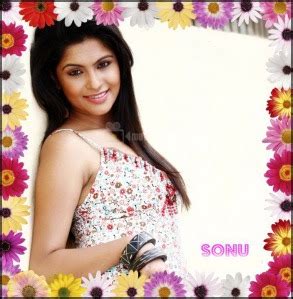 Malayalam Film Best Actor Actress Shruthi Ramakrishnan Sona Hot