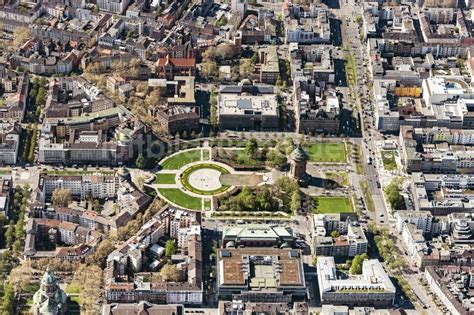 Mannheim Von Oben Industriedenkmal Wasserturm In Mannheim Im