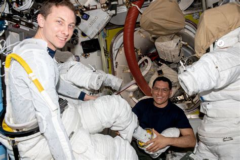 Louisiana Pupils will Connect with NASA Astronauts in Space.