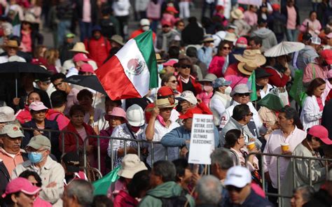 As Se Vi El Z Calo Lleno Durante La Marcha Por La Democracia Fotos