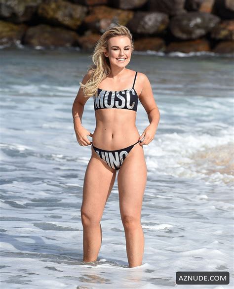 Tallia Storm Sexy Body In A Bikini While Enjoying The Beach In Sunny Cape Verde Aznude