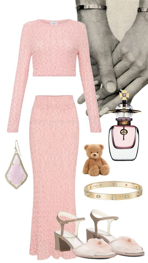 Pink Knitwear Outfit Inspiration for Autumn