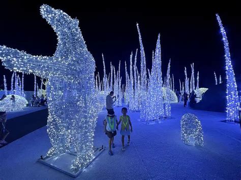 Illumi Singapore A Magical Universe Of Lights And Multimedia