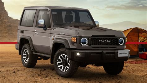 Toyota Land Cruiser Three Door Gets A Facelift Too