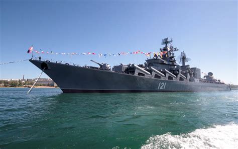 Revealing New Capabilities Ukraine Takes Out Russian Navy Flagship