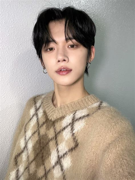 kpopmamiii on Twitter RT TXT members 즐거웠어요 2주후에 만나요ㅠ 연준 YEONJUN