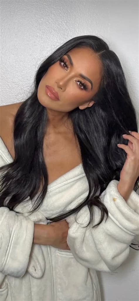 Nicole Scherzinger Causes A Stir As She Poses In Just A Robe For Sizzling Video Hello