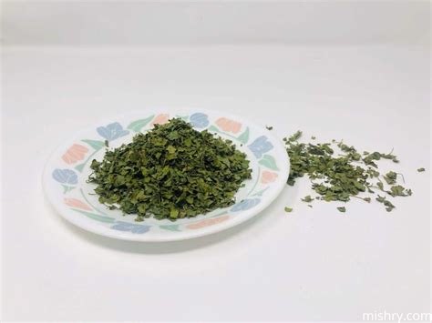 Dry Methi Leaves