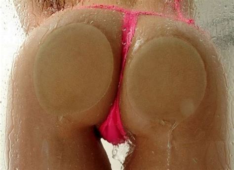Very Wet Booty In Pink Thong Porn Pic