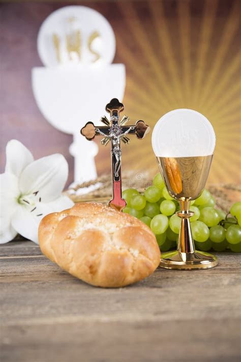 Símbolo Do Eucaristia Do Pão E O Vinho O Cálice E O Anfitrião