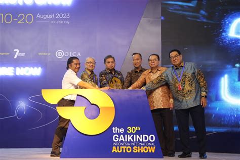 GIIAS 2023 Resmi Dibuka Menko Airlangga Berharap Industri Otomotif