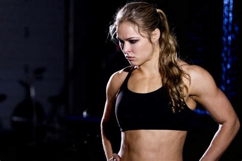 Top 10 Best Female MMA Fighters - Women UFC Fighters