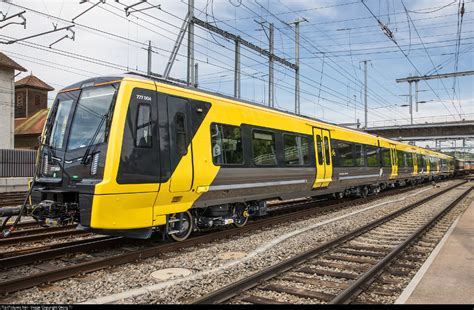 Railpictures Net Photo Merseyrail Class At Effretikon