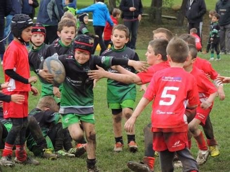 Les Jeunes Encha Nent Les Tournois De Rugby Saint Paul Des Landes