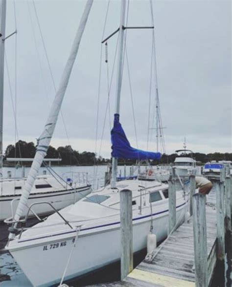 1991 Hunter 27 2 — For Sale — Sailboat Guide