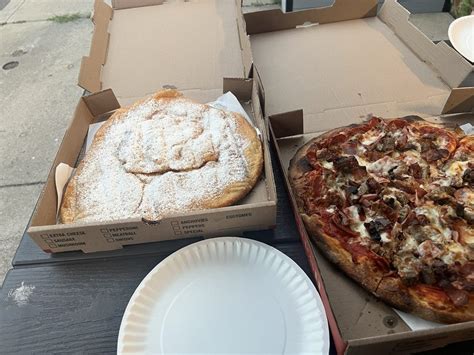 TOM AND PAT’S PIZZA - Updated October 2025 - 24 Photos & 66 Reviews - 9 ...