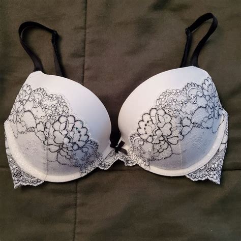 Victoria Secret Dream Angels Push Up Bra 32dd In 2024 Push Up Push