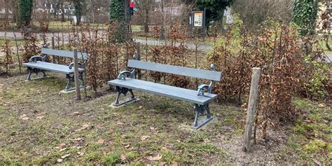 Neue Ruheb Nke Im Schlosspark Gemeinde Ismaning