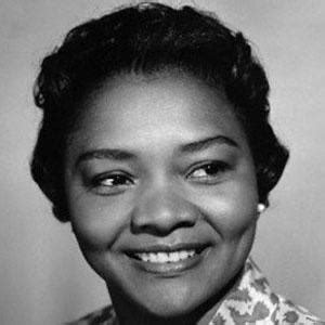 Juanita Moore - Bio, Facts, Family | Famous Birthdays