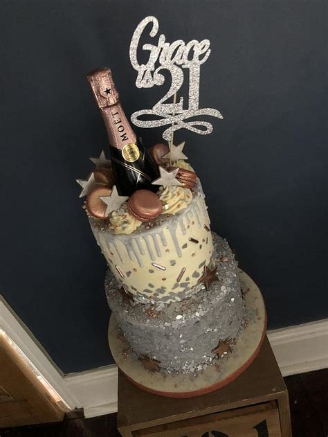 21st Moët birthday cake Decorated Cake by Andrias cakes CakesDecor