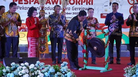 Setda Prov Kalteng Wagub Kalteng Resmi Buka Pesparawi Iv Korpri Di