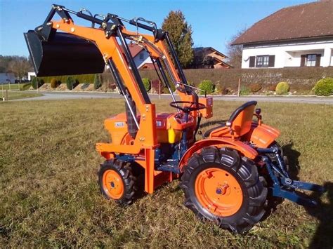 Kubota B7001 MIT FRONTLADER Aschauer Bernhard Landwirt