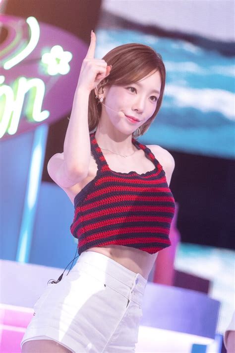 220821 Girls Generation Taeyeon Forever 1 At Inkigayo Kpopping