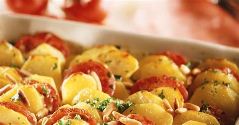 Gebackene Kartoffeln Mit Tomaten Rezept EAT SMARTER