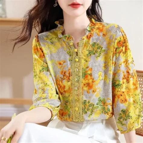 Spring And Summer New Women S Shirts Loose Fashion Casual Printing Pullover Half Neck Button