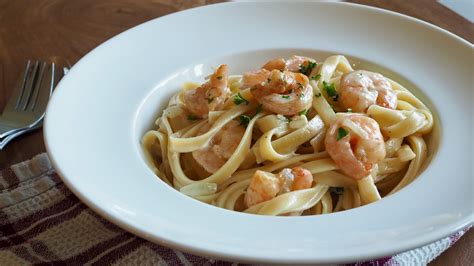 Fettuccine Alfredo Camarão Tô Bem na Cozinha