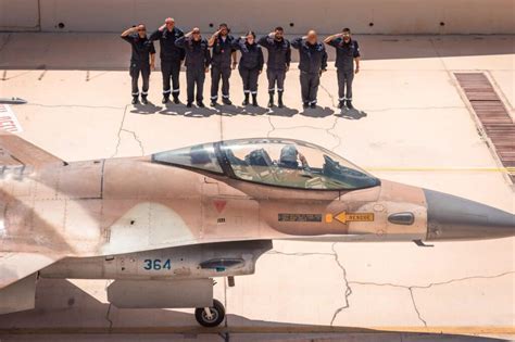 Israeli Air Force retires its fleet of F-16C Barak 1 fighters ...