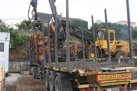 Sousas Sousas Serração secagem e tratamento de madeiras