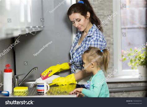 Mom Daughter Washing Dishes Kitchen Woman Stock Photo 1033060741