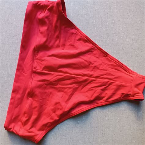 Neuer Roter Bikini Chf Kaufen Bei Marko