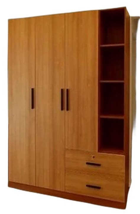 3 Door Plywood Bedroom Wardrobe Without Mirror With Locker At Rs 1150