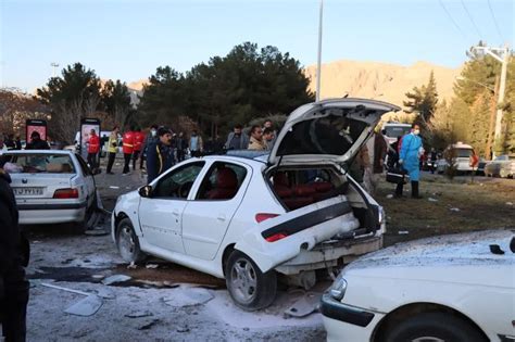 M S De Fallecidos En Dos Explosiones En Ir N Durante La