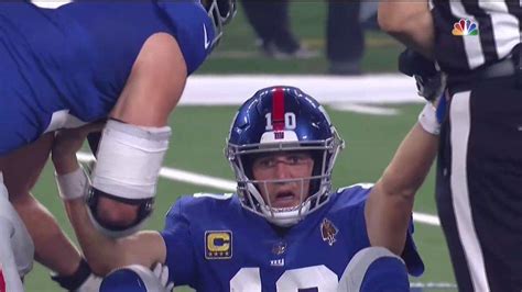 Eli Manning Face Eli Manning Exasperated Reaction Know Your Meme