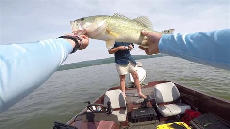 Big Bass At Lake Guntersville Man Overboard Youtube