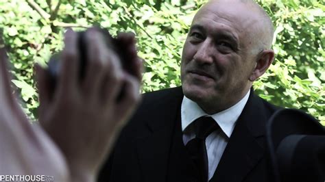 Glam Babe In Action Tina Kay