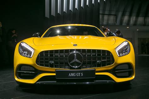 2018 Mercedes Amg Gt S Refresh Front View The Observer