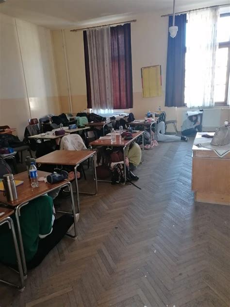 Exerciţii de evacuare în caz de cutremur la mai multe licee din Satu