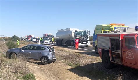 Dos Fallecidos Y Un Herido Tras Un Brutal Accidente En La A 6