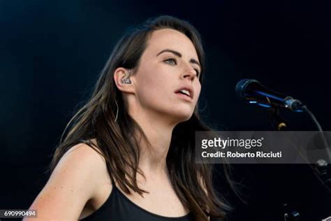 14 Gordi (Musician) Stock Photos, High-Res Pictures, and Images - Getty ...