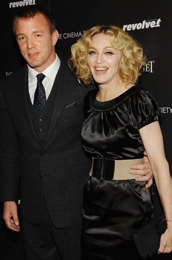 Madonna & Ex Guy Ritchie Are Battling! | Celeb Dirty Laundry